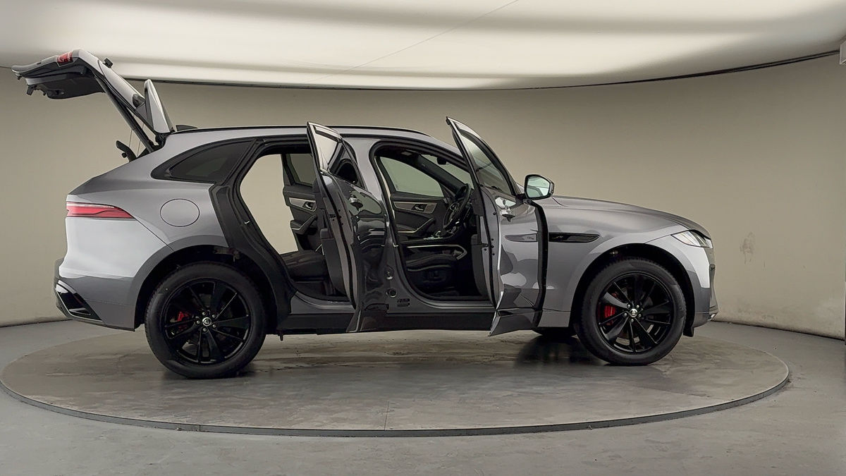 More views of Jaguar F-PACE