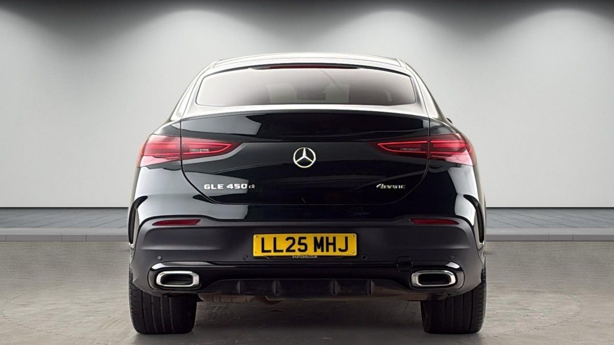 More views of Mercedes-Benz GLE