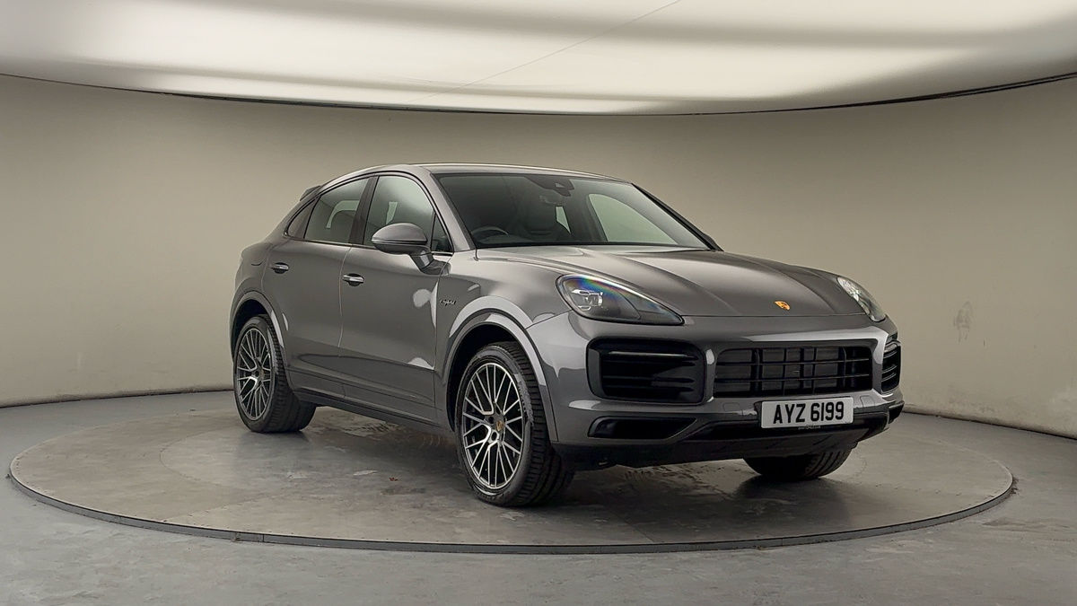 Porsche Cayenne Sticky Header Image