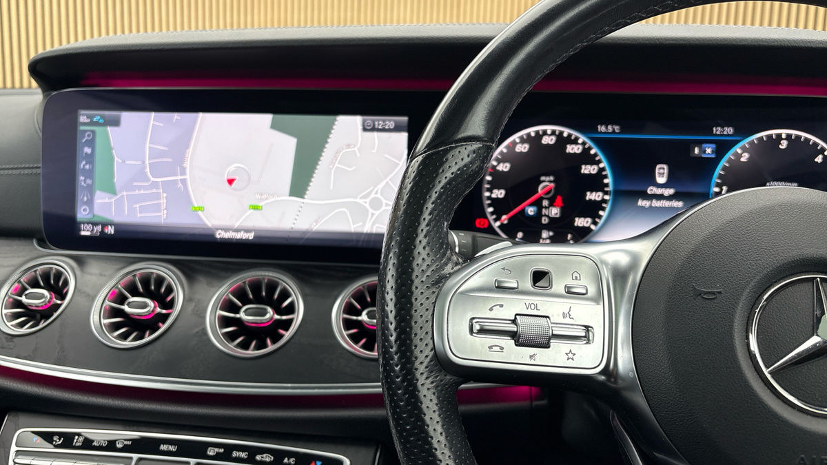 Mercedes-Benz E Class Image 13