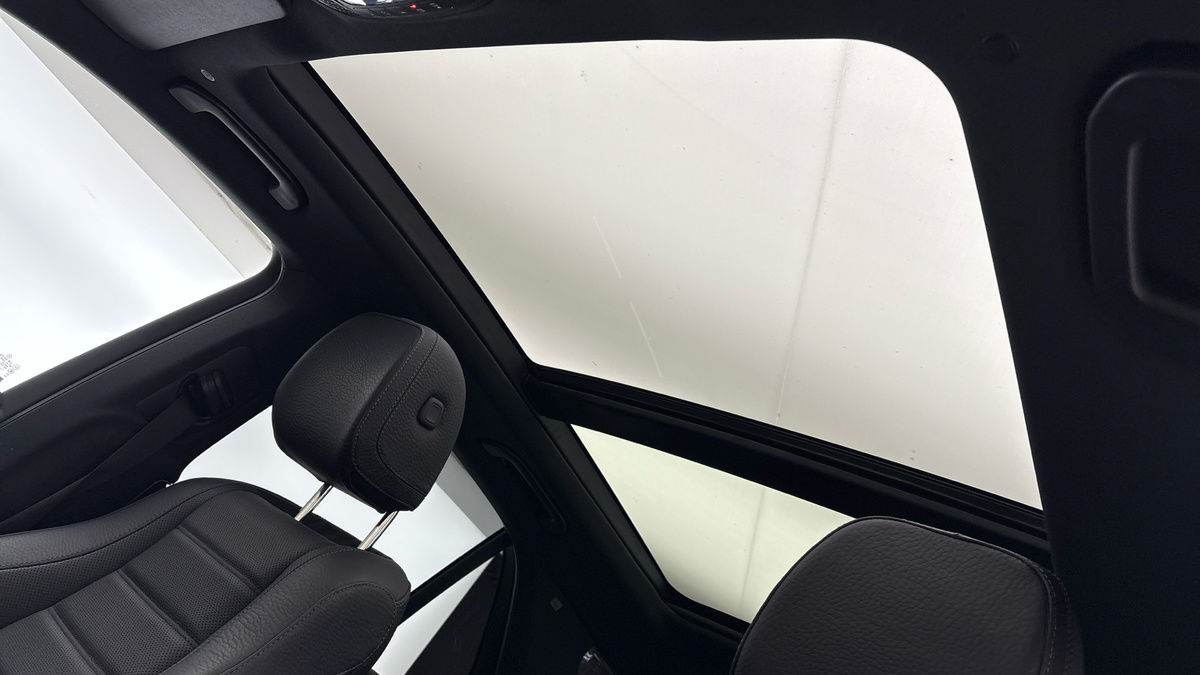 Mercedes-Benz GLE Image 6