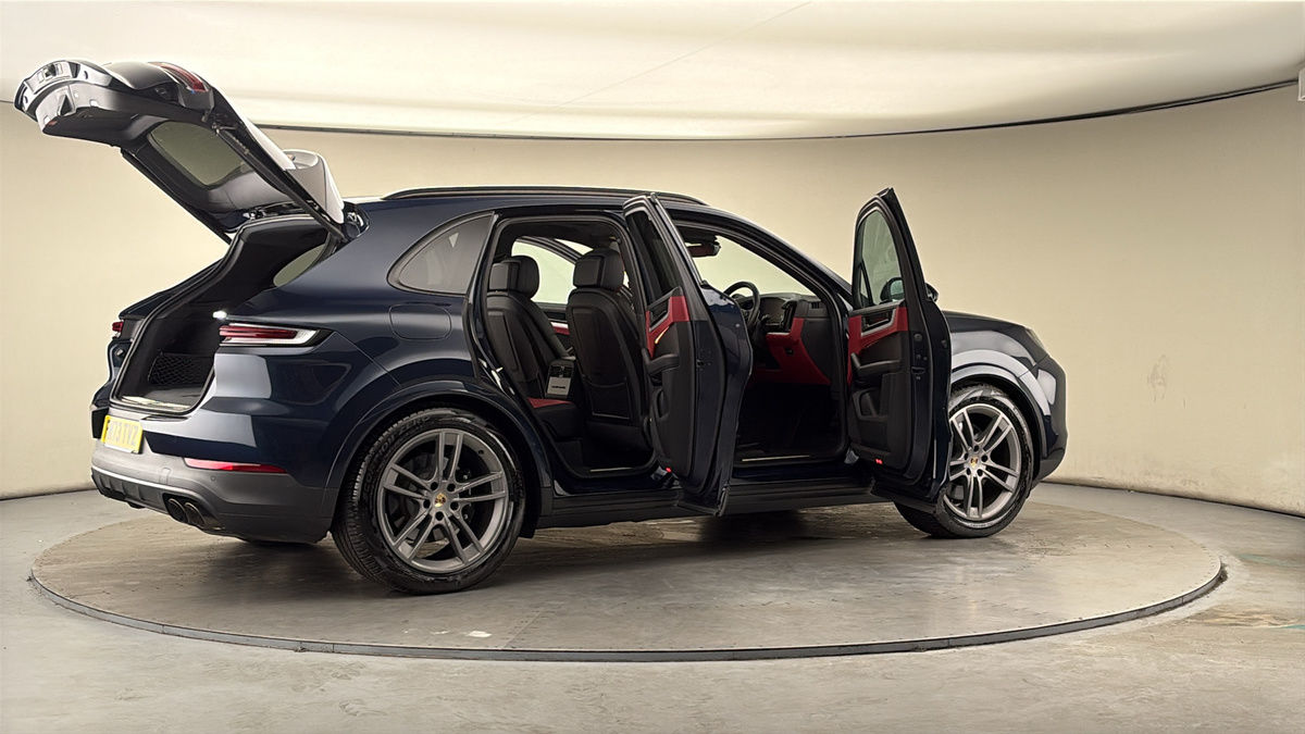 More views of Porsche Cayenne