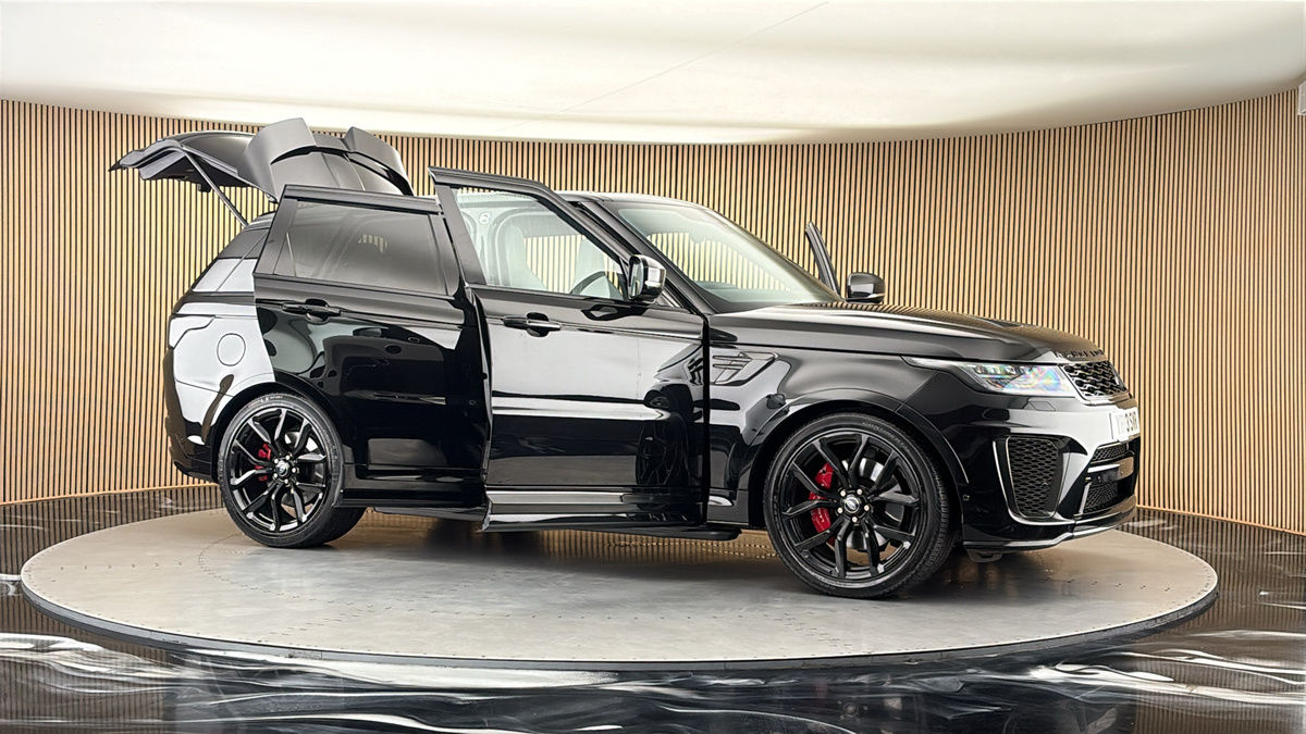 More views of Land Rover Range Rover Sport