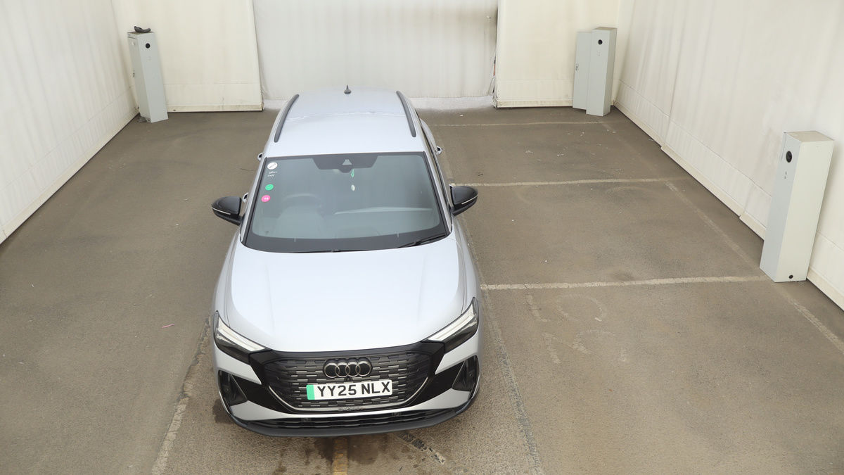 Audi Q4 e-tron Image 7
