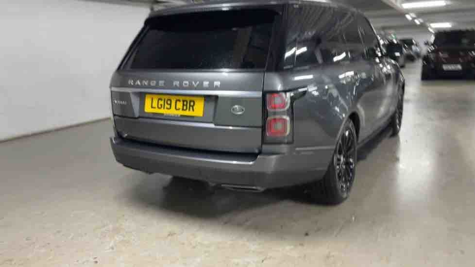 More views of Land Rover Range Rover
