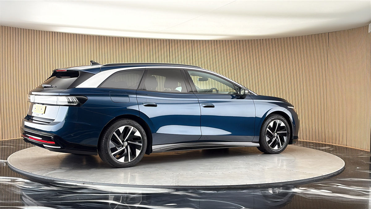 More views of Volkswagen ID.7