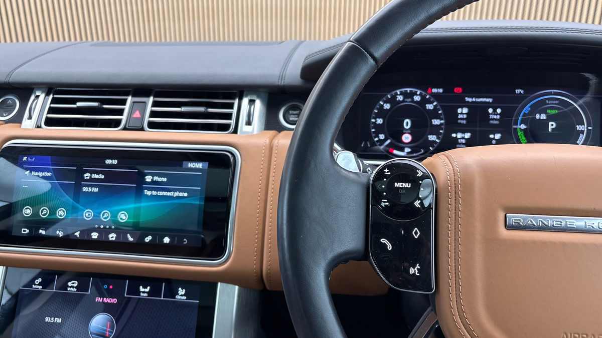 Land Rover Range Rover Image 13