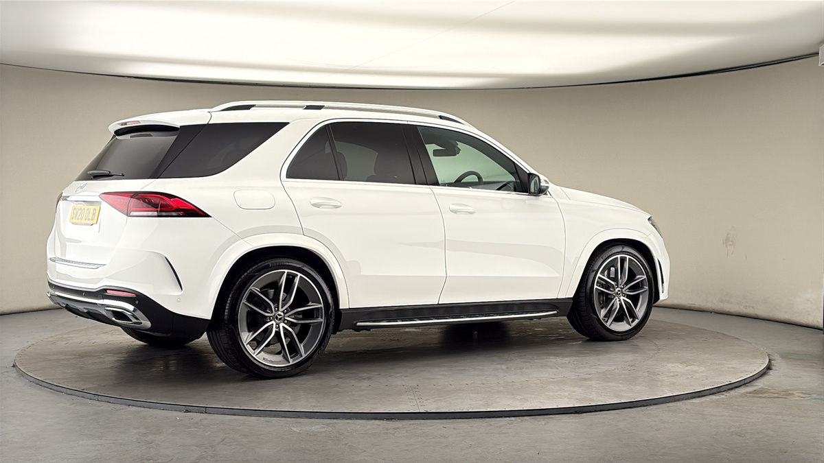 More views of Mercedes-Benz GLE