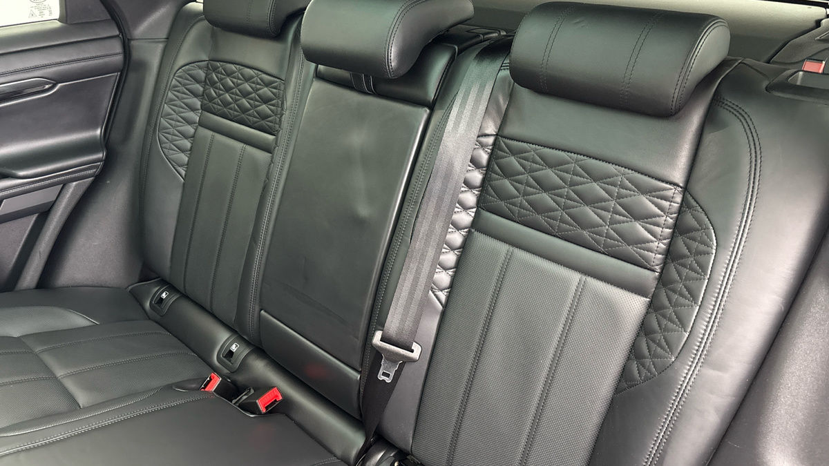 Land Rover Range Rover Evoque Image 8