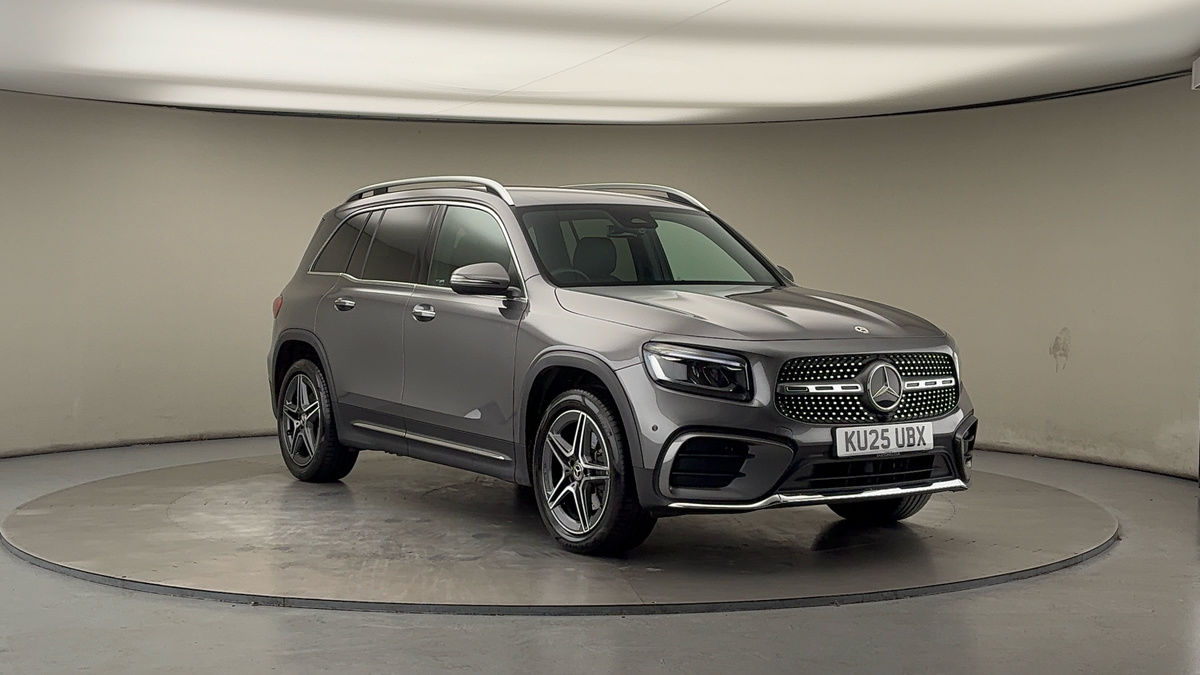 Mercedes-Benz GLB Sticky Header Image