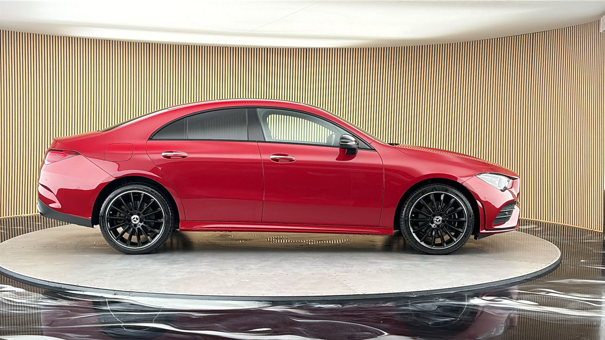 Mercedes-Benz CLA Image 16