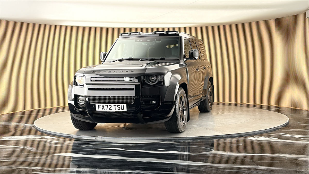More views of Land Rover Defender 130