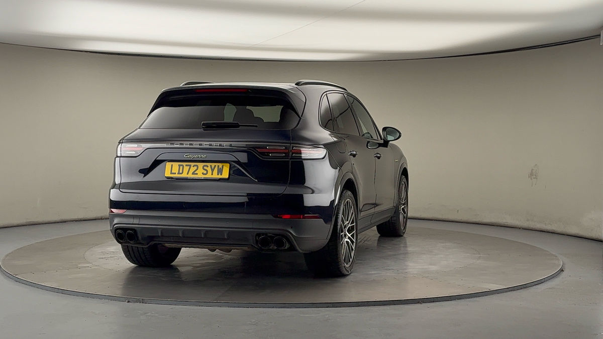 More views of Porsche Cayenne