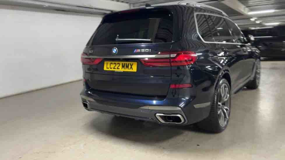 More views of BMW X7