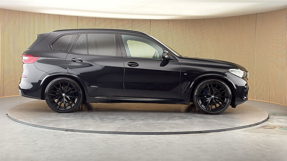 BMW X5 Image 16
