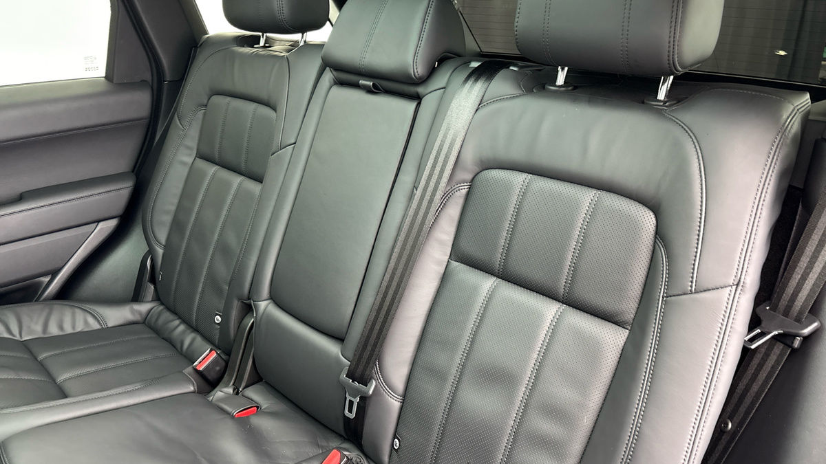 Land Rover Range Rover Sport Image 8