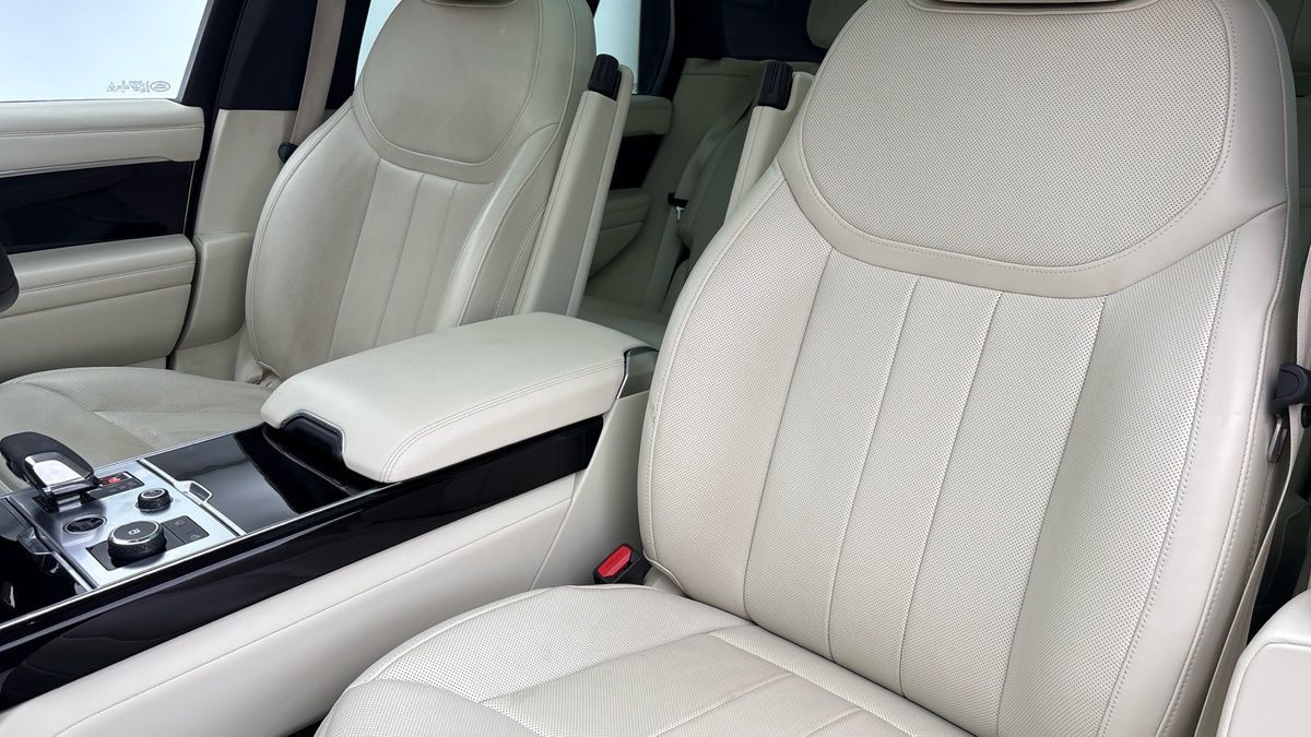 Land Rover Range Rover Image 7