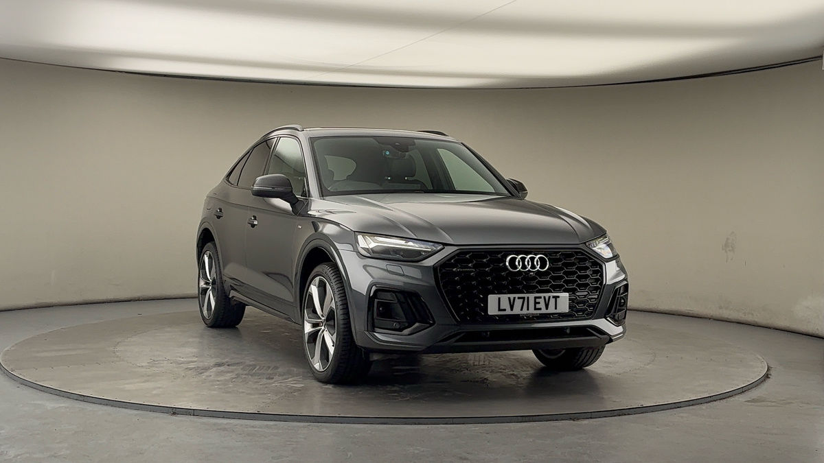 More views of Audi Q5