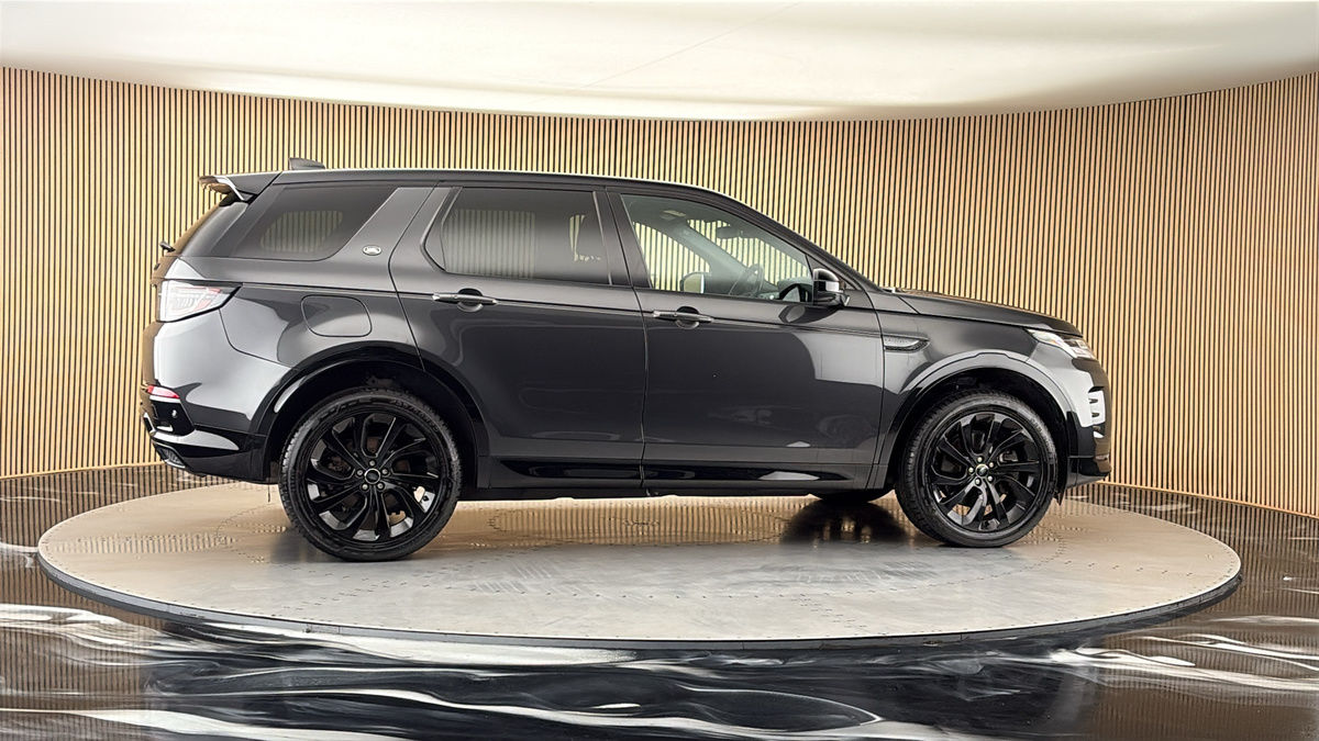 More views of Land Rover Discovery Sport
