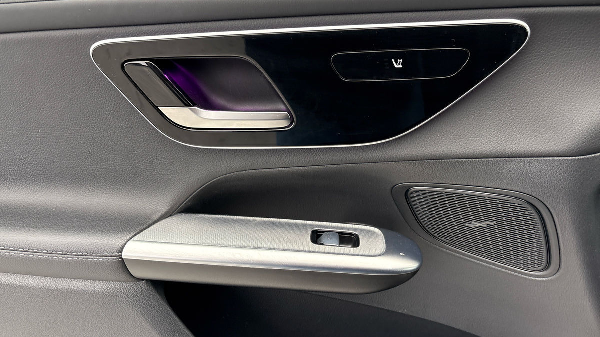 Mercedes-Benz GLC Image 19