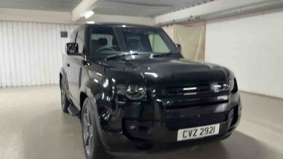 More views of Land Rover Defender 90