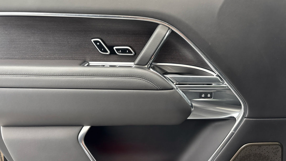 Land Rover Range Rover Image 19