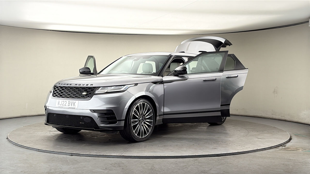 More views of Land Rover Range Rover Velar