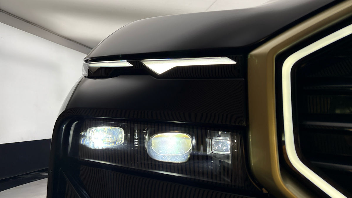 BMW XM Image 52