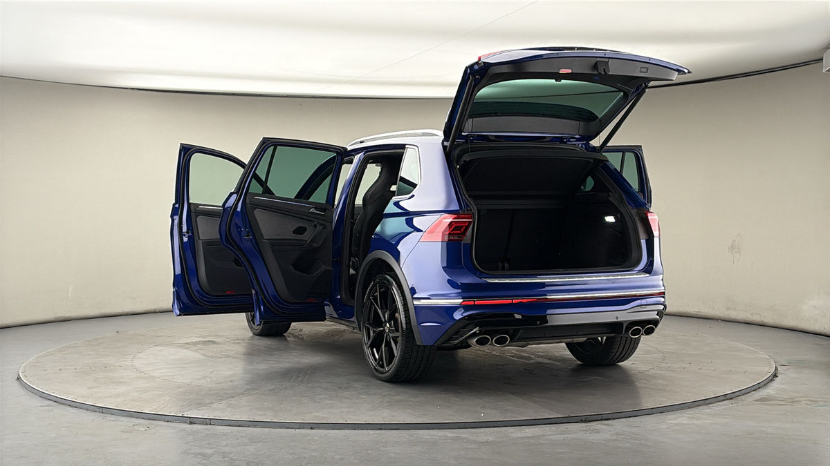 More views of Volkswagen Tiguan