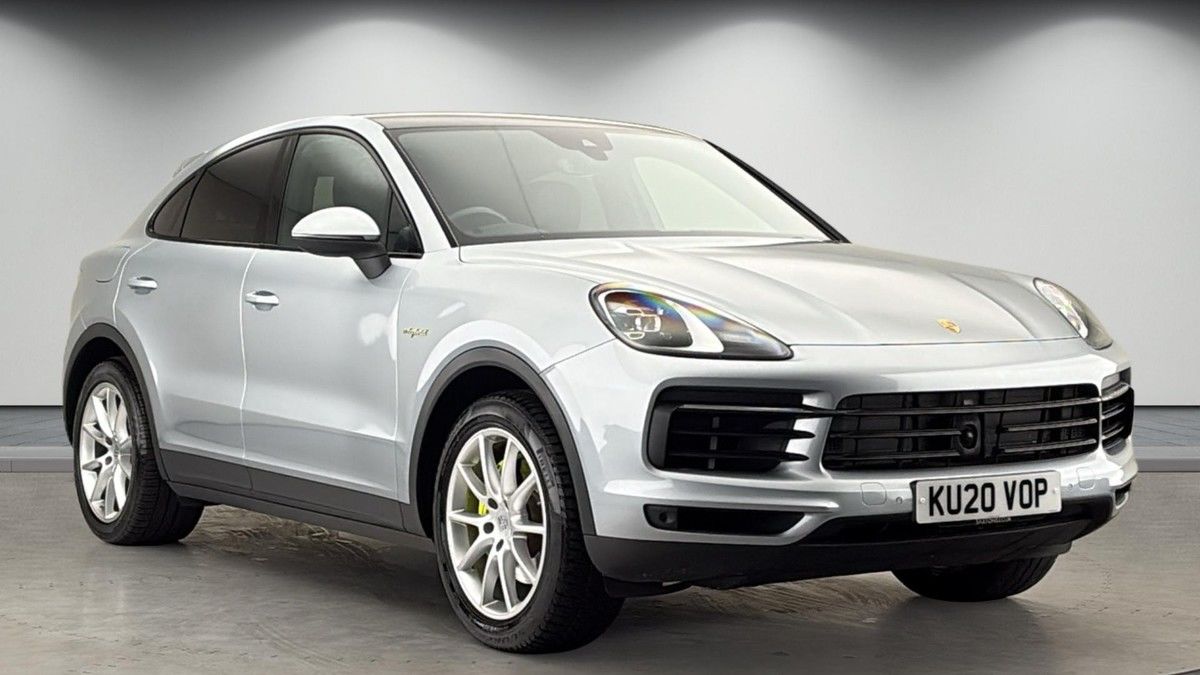 Porsche Cayenne Sticky Header Image