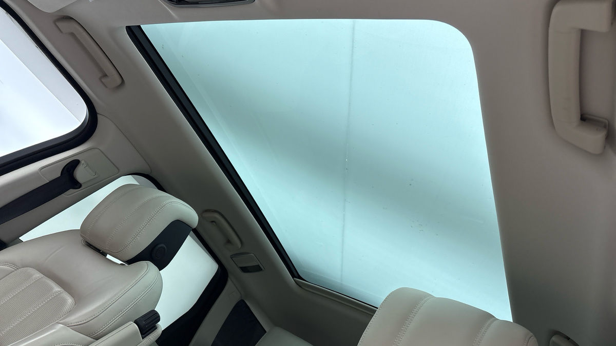 Land Rover Range Rover Sport Image 6