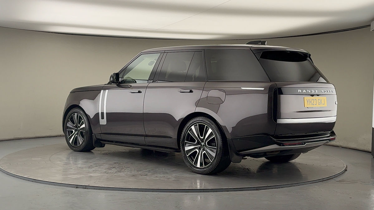 More views of Land Rover Range Rover