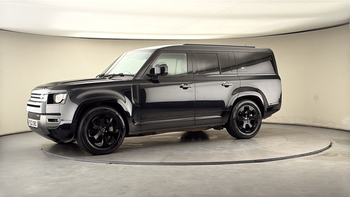 More views of Land Rover Defender 130