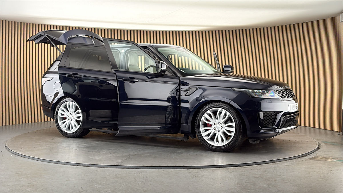 More views of Land Rover Range Rover Sport