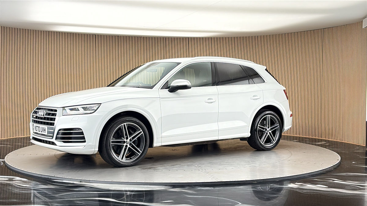 More views of Audi SQ5