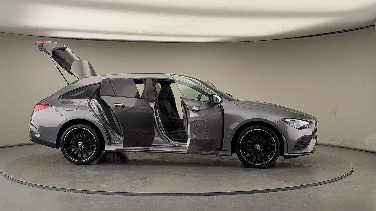 More views of Mercedes-Benz CLA