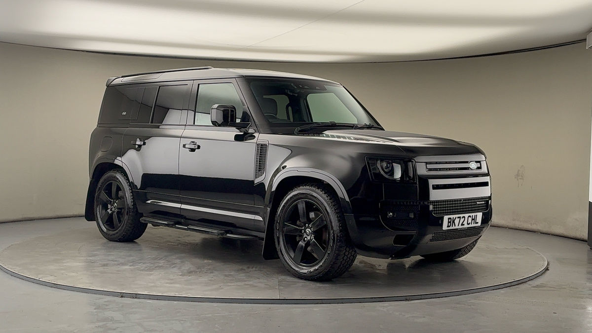 More views of Land Rover Defender 110