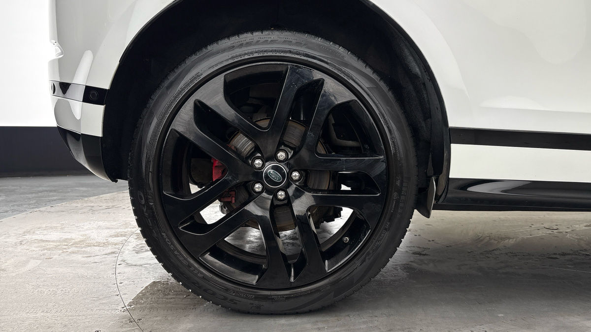 Land Rover Range Rover Evoque Image 10