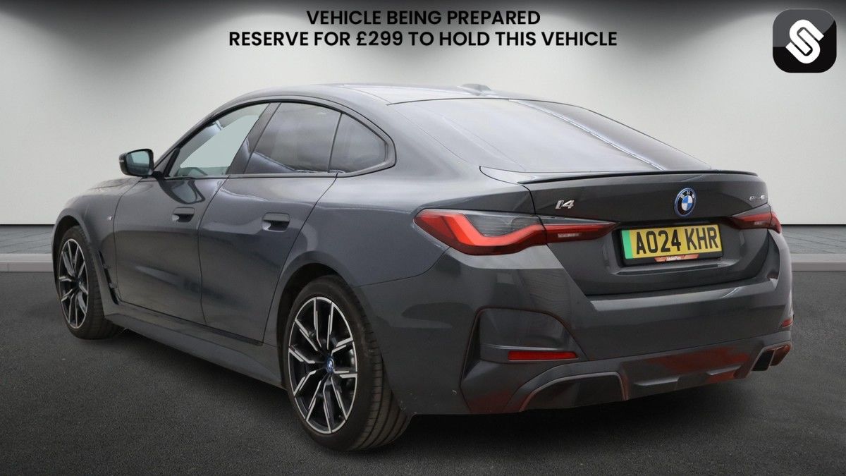BMW i4 Image 3