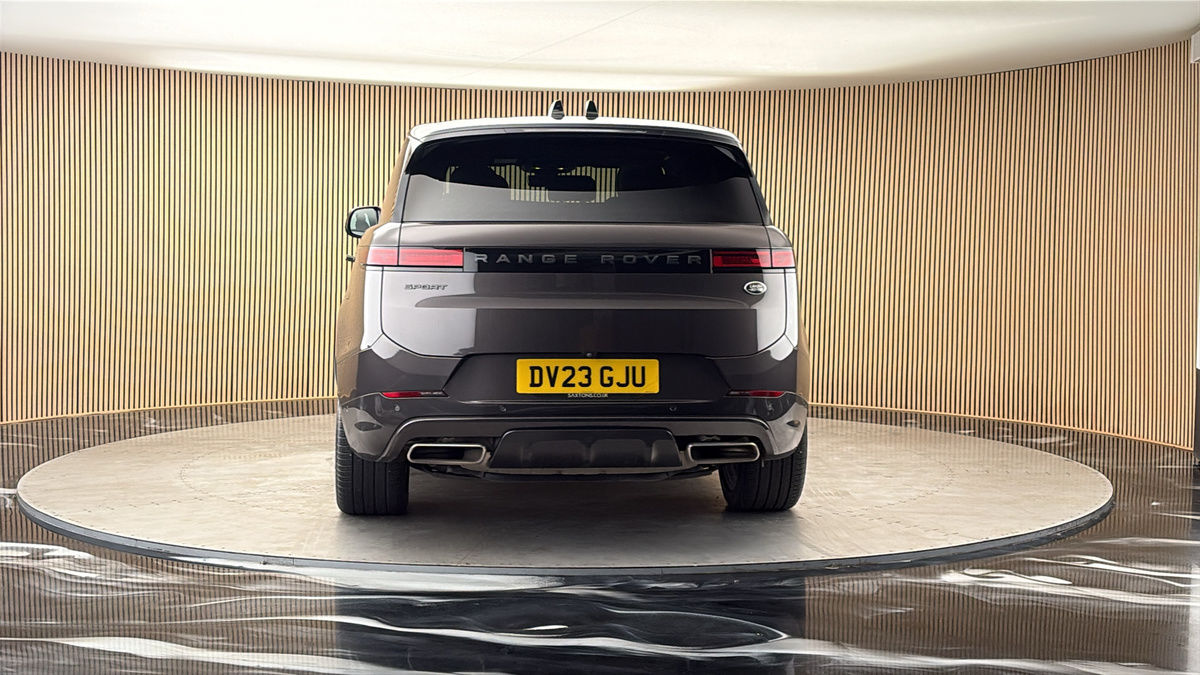 More views of Land Rover Range Rover Sport