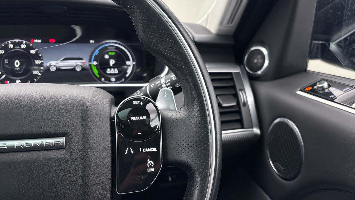 Land Rover Range Rover Sport Image 14