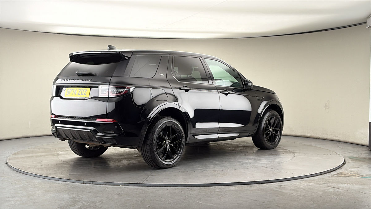 Land Rover Discovery Sport Image 21
