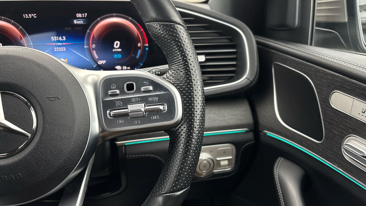 Mercedes-Benz GLE Image 14