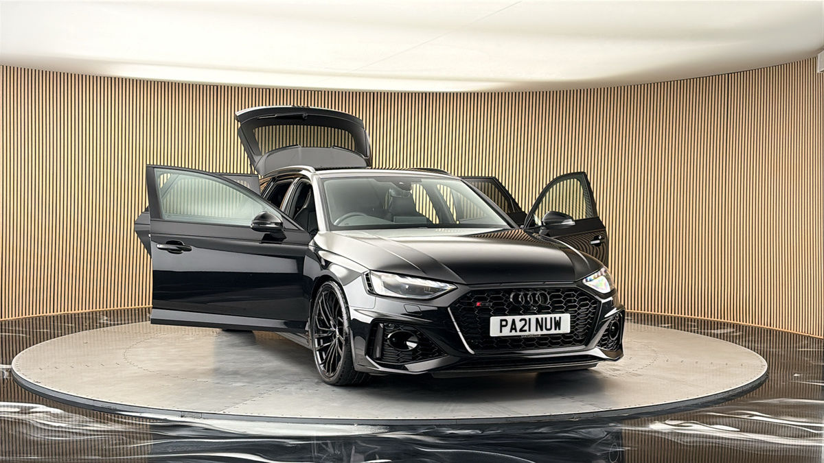 More views of Audi RS4 Avant