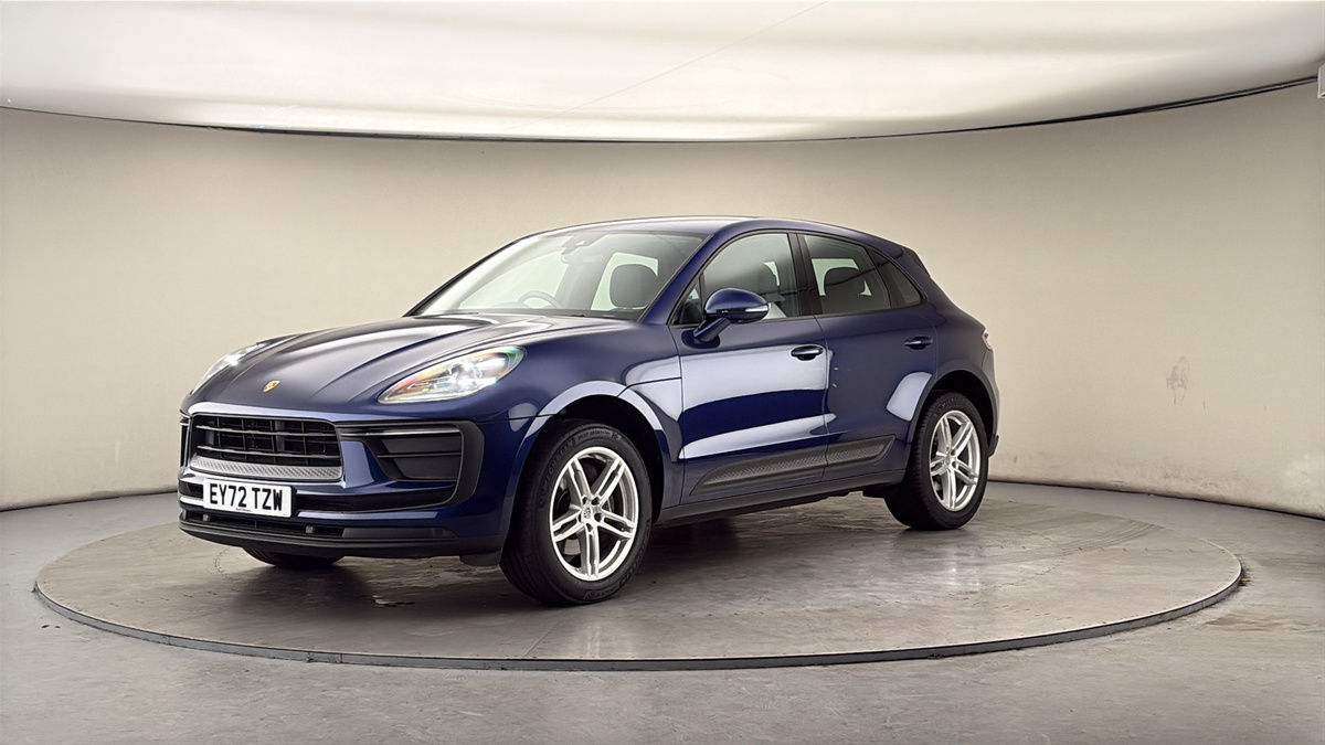Porsche Macan Image 20