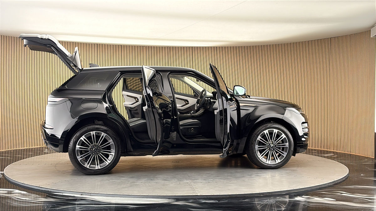 More views of Land Rover Range Rover Evoque
