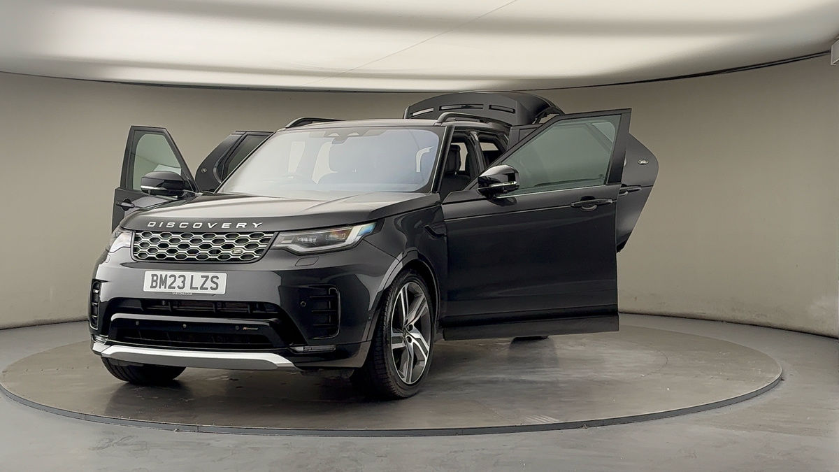 More views of Land Rover Discovery