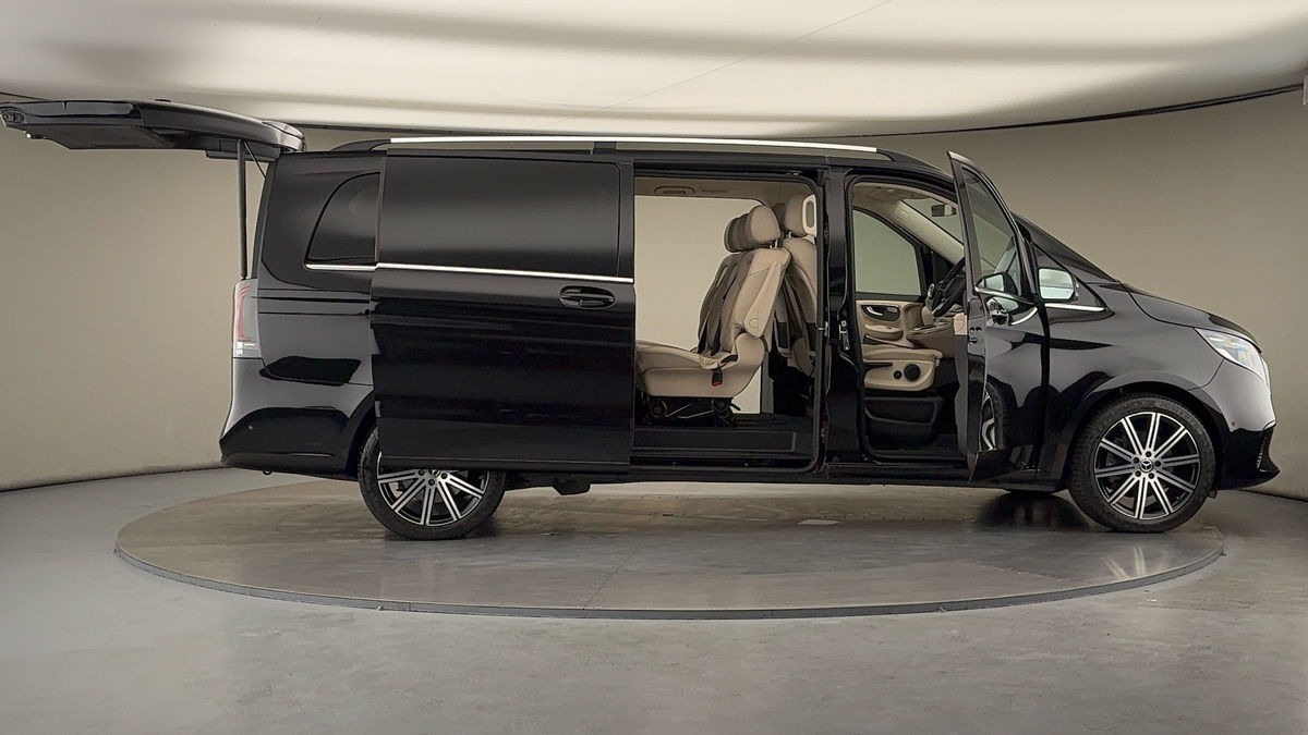 More views of Mercedes-Benz V Class