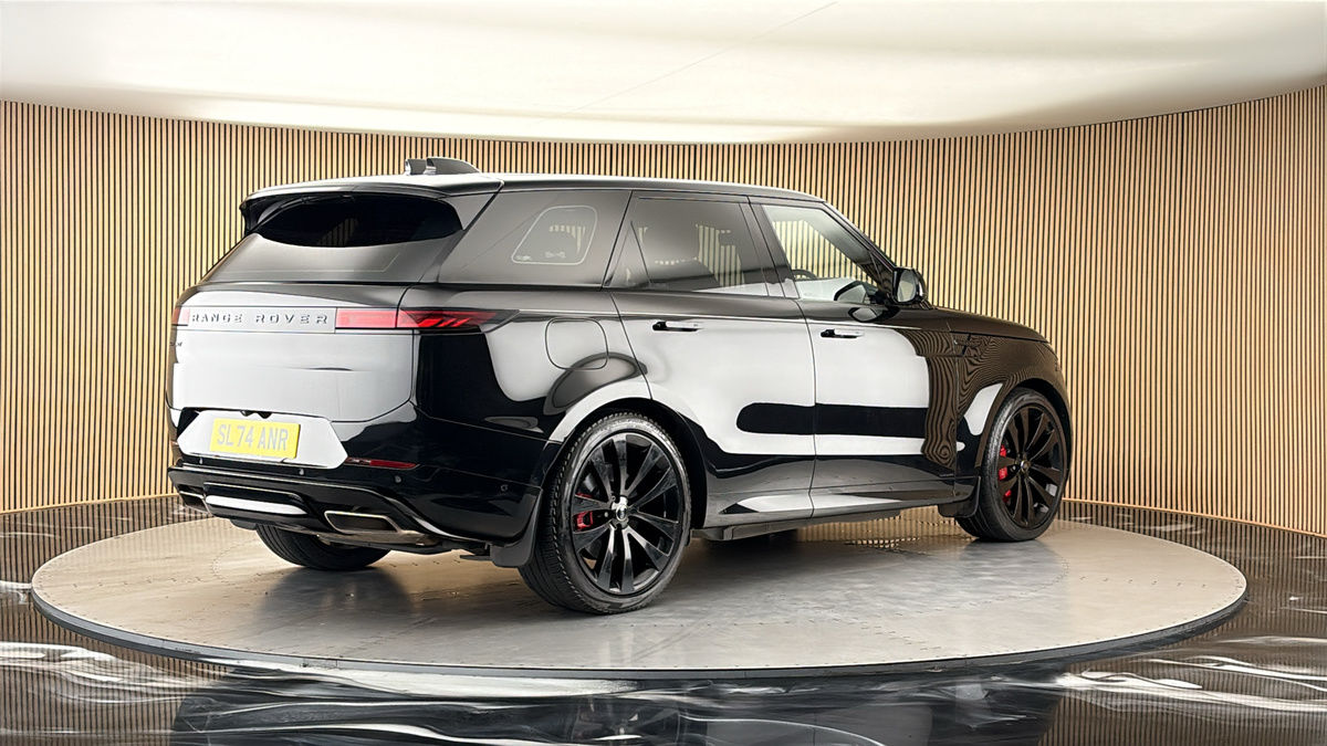 Land Rover Range Rover Sport Image 21