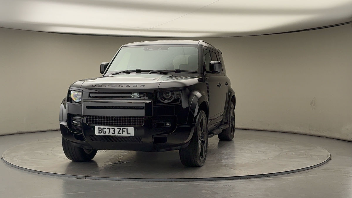 More views of Land Rover Defender 110